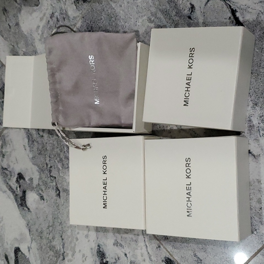 4 Michael Kors Gift Boxes with pouch